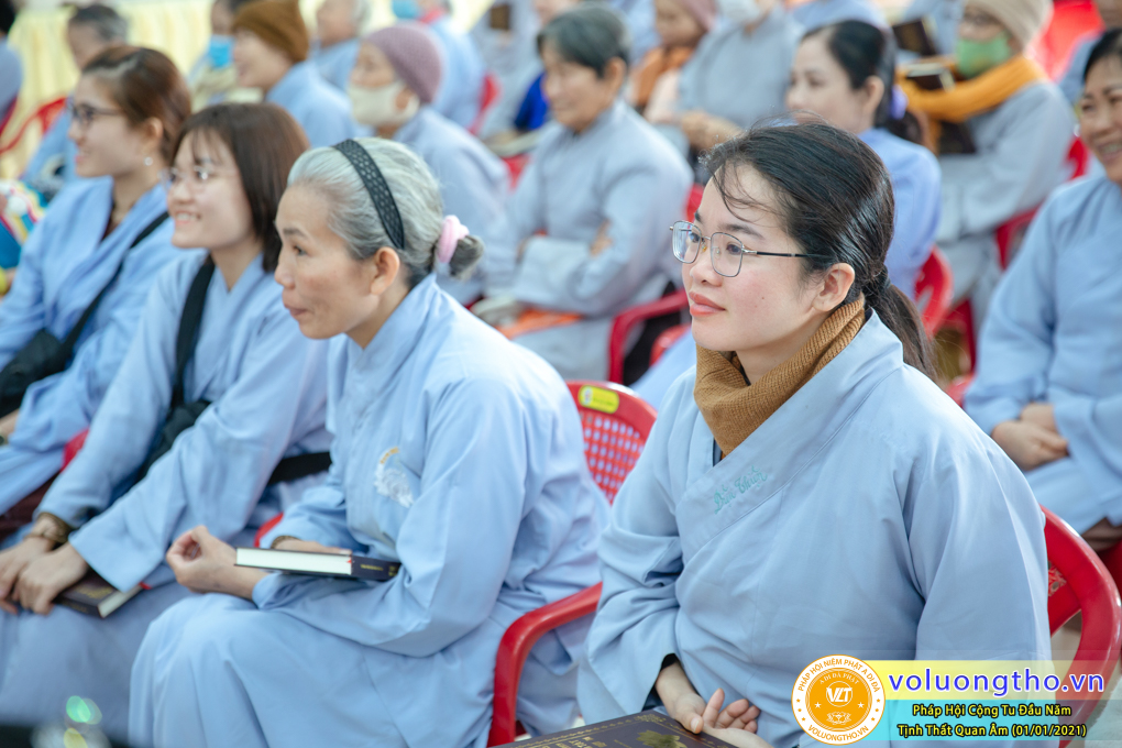 hinh-anh-phap-hoi-cong-tu-dau-nam-ngay-01-01-2021-chua-quan-the-am-duc-trong-lam-dong-24.jpg