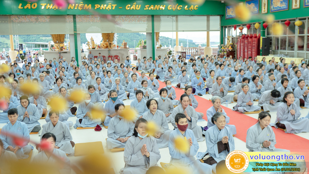 hinh-anh-phap-hoi-cong-tu-dau-nam-ngay-01-01-2021-chua-quan-the-am-duc-trong-lam-dong-28.jpg