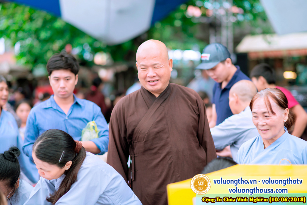 hinh-anh-phap-hoi-niem-phat-a-di-da-tai-to-dinh-vinh-nghiem-ngay-10-6-2018-chua-quan-the-am-duc-trong-lam-dong-15.jpg