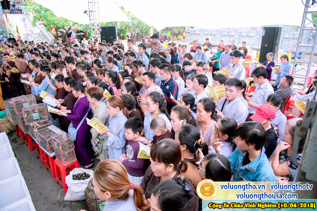 hinh-anh-phap-hoi-niem-phat-a-di-da-tai-to-dinh-vinh-nghiem-ngay-10-6-2018-chua-quan-the-am-duc-trong-lam-dong-90.jpg