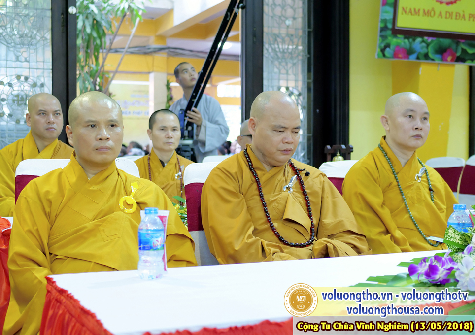 hinh-anh-phap-hoi-niem-phat-a-di-da-tai-to-dinh-vinh-nghiem-ngay-13-5-2018-chua-quan-the-am-duc-trong-lam-dong-11.jpg