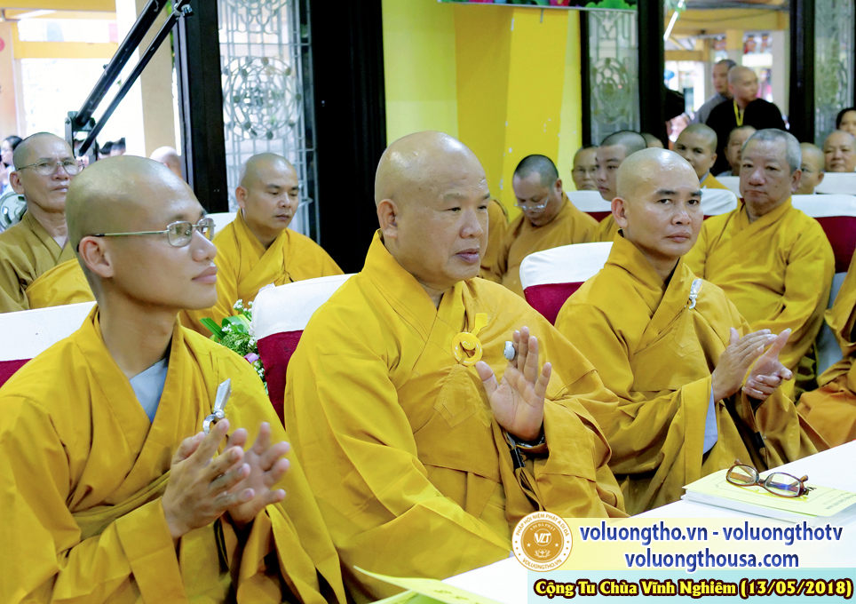 hinh-anh-phap-hoi-niem-phat-a-di-da-tai-to-dinh-vinh-nghiem-ngay-13-5-2018-chua-quan-the-am-duc-trong-lam-dong-22.jpg