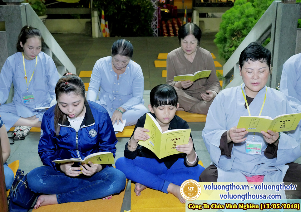 hinh-anh-phap-hoi-niem-phat-a-di-da-tai-to-dinh-vinh-nghiem-ngay-13-5-2018-chua-quan-the-am-duc-trong-lam-dong-3.jpg