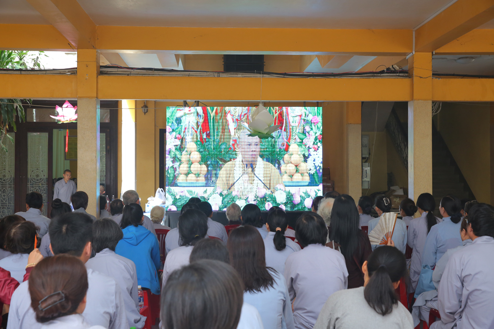 hinh-anh-phap-hoi-vinh-nghiem-ngay-5-8-2018-chua-quan-the-am-duc-trong-lam-dong-33.jpg