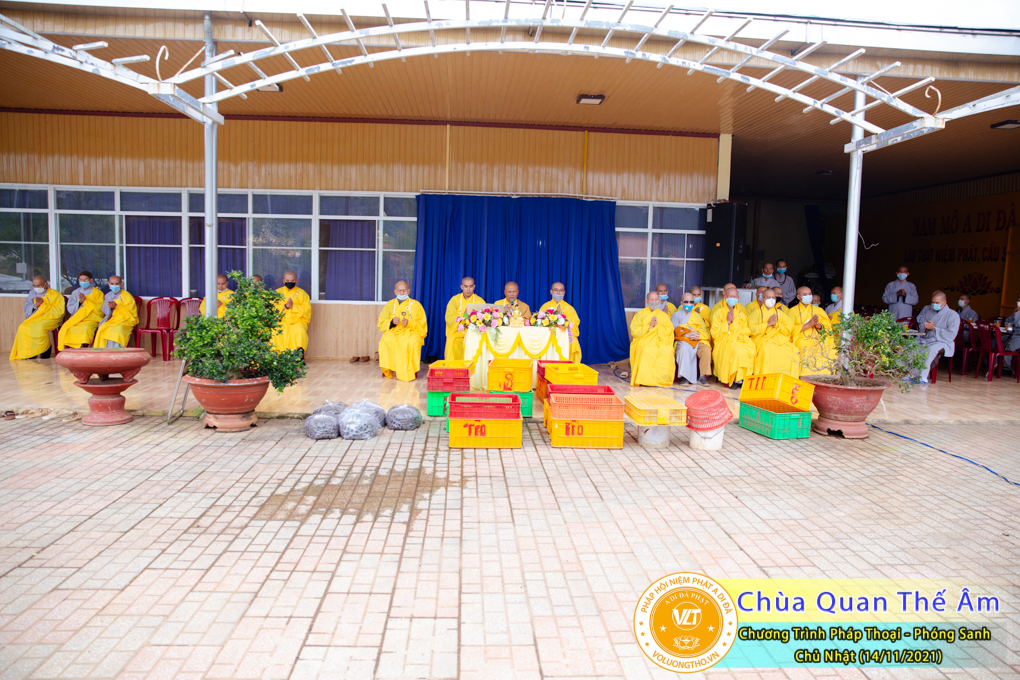 hinh-anh-phap-thoai-va-phong-sanh-ngay-14-11-2021-chua-quan-the-am-duc-trong-lam-dong-15.jpg