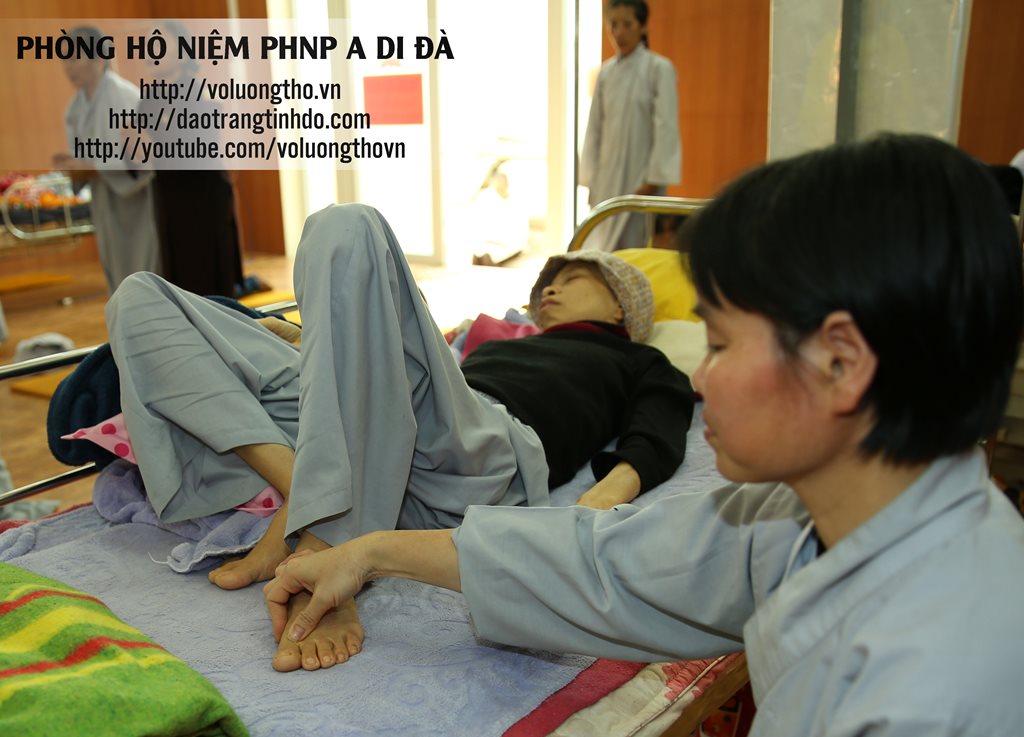 hinh-anh-phong-ho-niem-quan-am-tinh-that-chua-quan-the-am-duc-trong-lam-dong-1.jpg