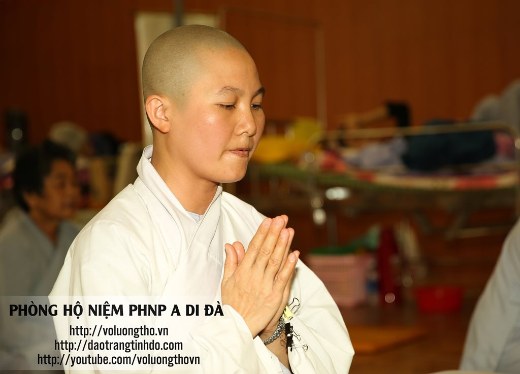 hinh-anh-phong-ho-niem-quan-am-tinh-that-chua-quan-the-am-duc-trong-lam-dong-13.jpg