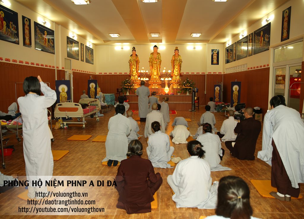 hinh-anh-phong-ho-niem-quan-am-tinh-that-chua-quan-the-am-duc-trong-lam-dong-16.jpg
