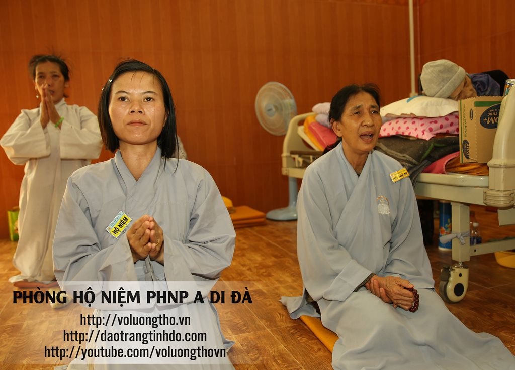 hinh-anh-phong-ho-niem-quan-am-tinh-that-chua-quan-the-am-duc-trong-lam-dong-3.jpg