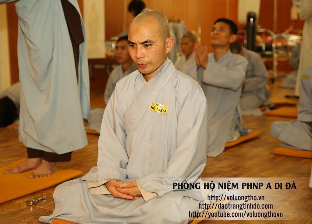 hinh-anh-phong-ho-niem-quan-am-tinh-that-chua-quan-the-am-duc-trong-lam-dong-4.jpg