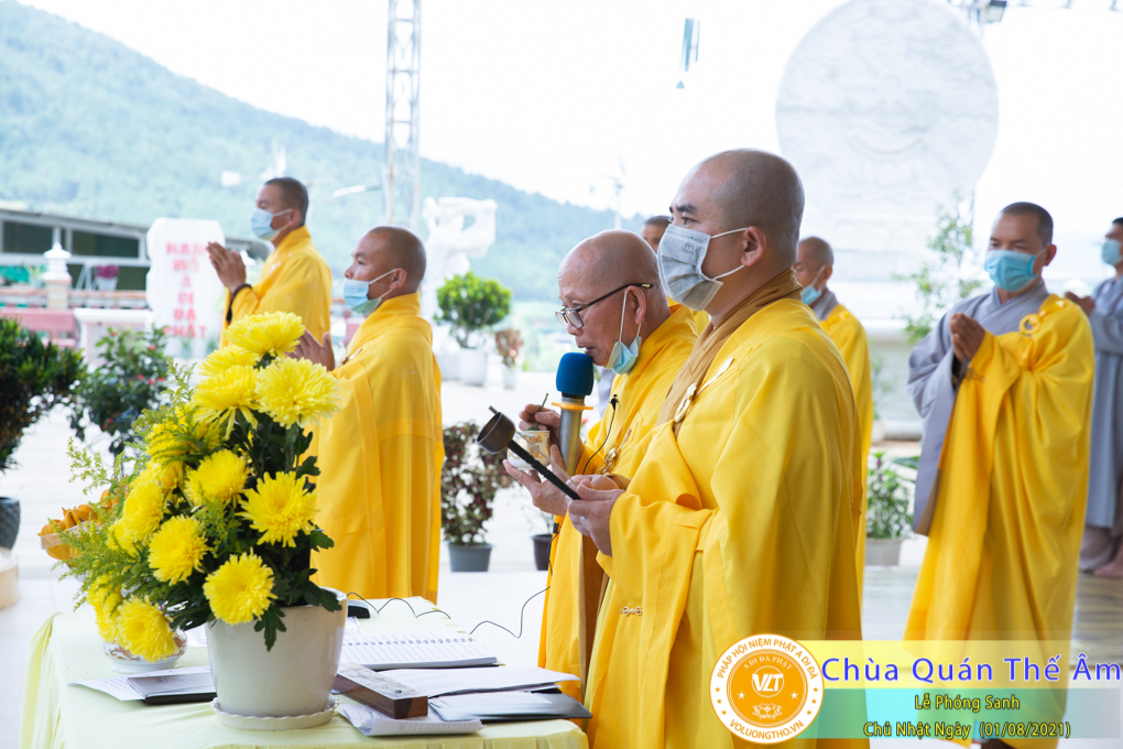 hinh-anh-phong-sanh-ngay-01-08-2021-chua-quan-the-am-duc-trong-lam-dong-10.jpg