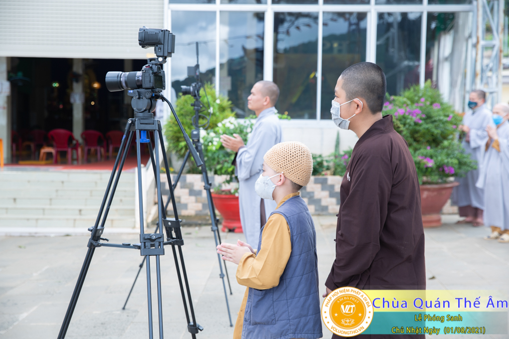 hinh-anh-phong-sanh-ngay-01-08-2021-chua-quan-the-am-duc-trong-lam-dong-17.jpg