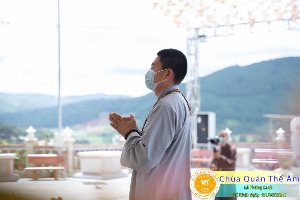 hinh-anh-phong-sanh-ngay-01-08-2021-chua-quan-the-am-duc-trong-lam-dong-20.jpg