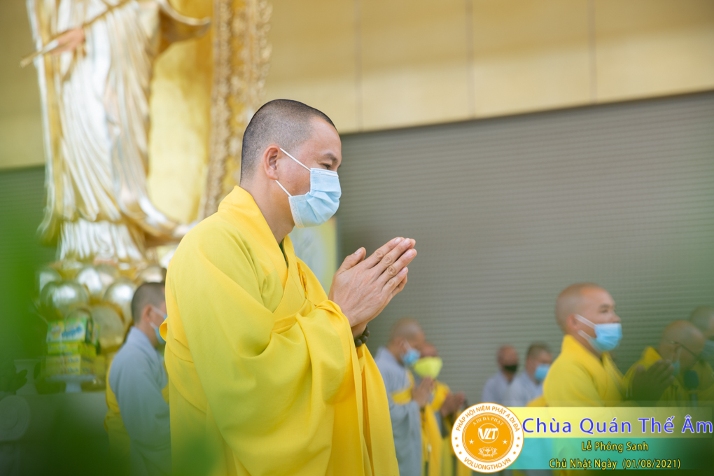 hinh-anh-phong-sanh-ngay-01-08-2021-chua-quan-the-am-duc-trong-lam-dong-7.jpg