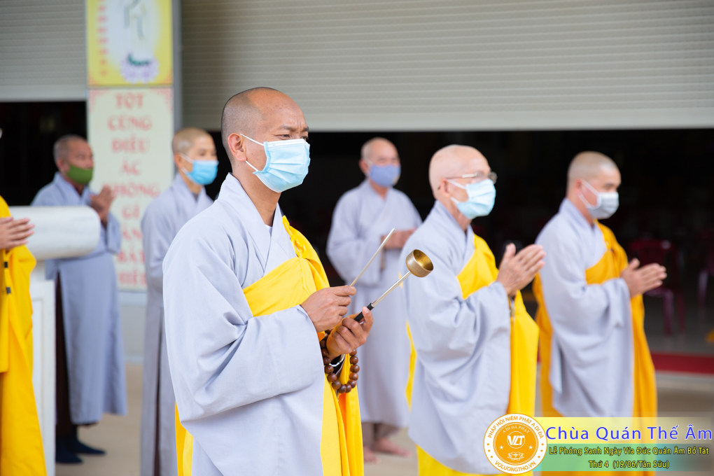hinh-anh-phong-sanh-ngay-28-07-2021-chua-quan-the-am-duc-trong-lam-dong-8.jpg
