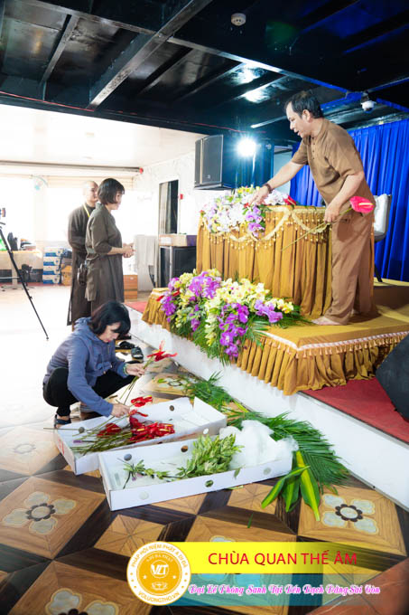 hinh-anh-phong-sanh-tai-ben-bach-dang-lan-3-ngay-22-10-2023-chua-quan-the-am-duc-trong-lam-dong-11.jpg