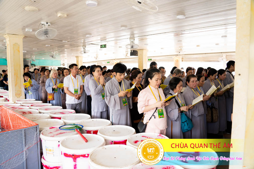 hinh-anh-phong-sanh-tai-ben-bach-dang-lan-3-ngay-22-10-2023-chua-quan-the-am-duc-trong-lam-dong-99.jpg