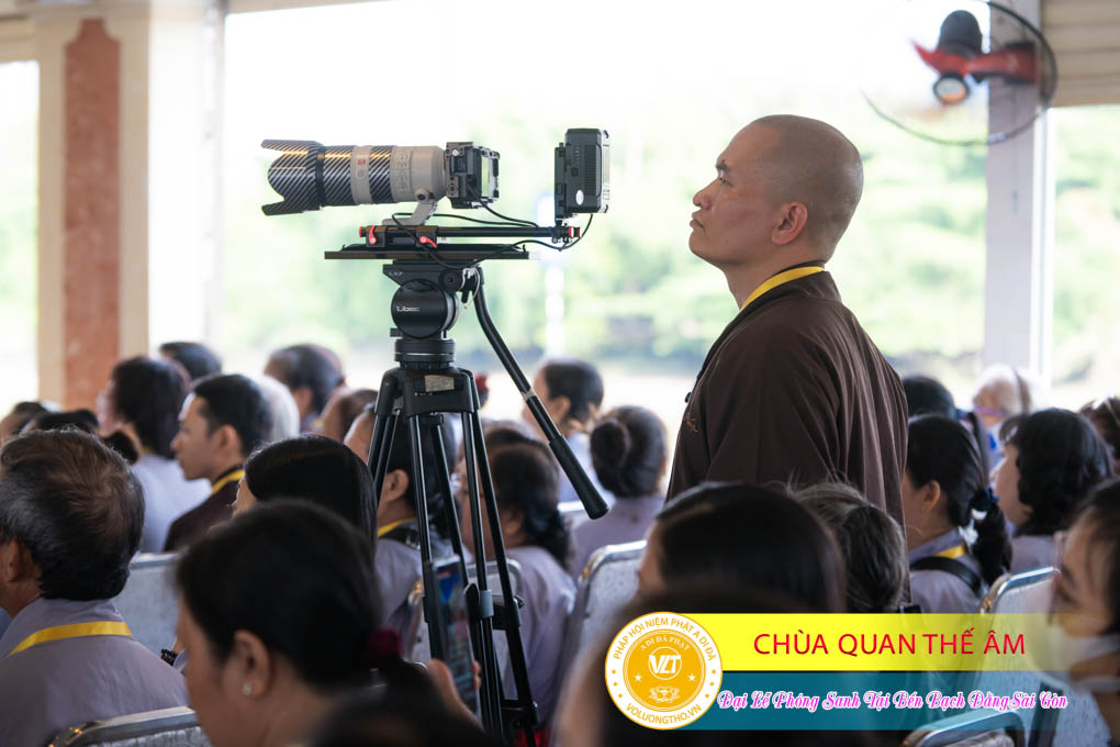 hinh-anh-phong-sanh-tai-ben-bach-dang-lan-4-ngay-10-12-2023-chua-quan-the-am-duc-trong-lam-dong-104.jpg