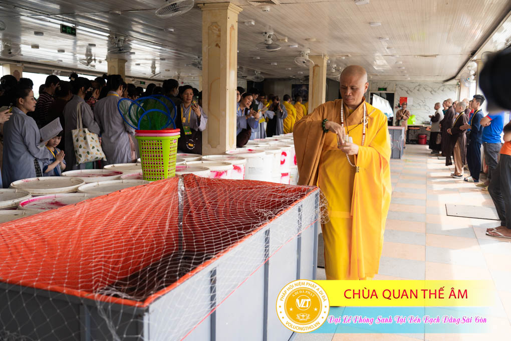 hinh-anh-phong-sanh-tai-ben-bach-dang-lan-4-ngay-10-12-2023-chua-quan-the-am-duc-trong-lam-dong-125.jpg