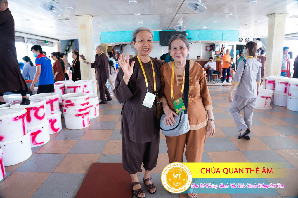 hinh-anh-phong-sanh-tai-ben-bach-dang-lan-4-ngay-10-12-2023-chua-quan-the-am-duc-trong-lam-dong-145.jpg