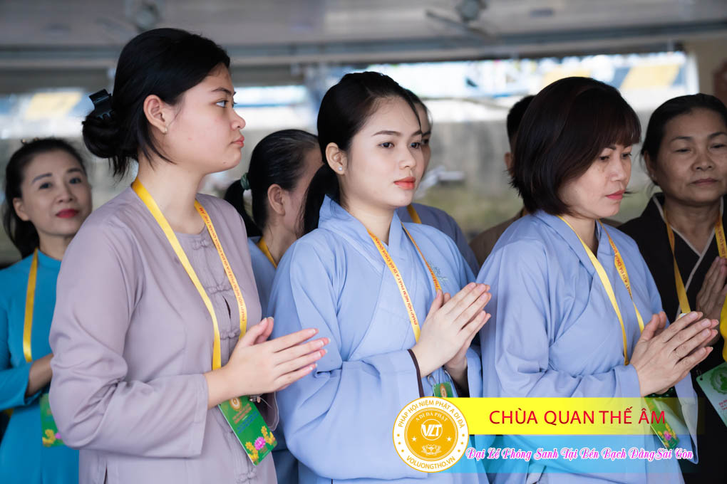 hinh-anh-phong-sanh-tai-ben-bach-dang-lan-4-ngay-10-12-2023-chua-quan-the-am-duc-trong-lam-dong-21.jpg