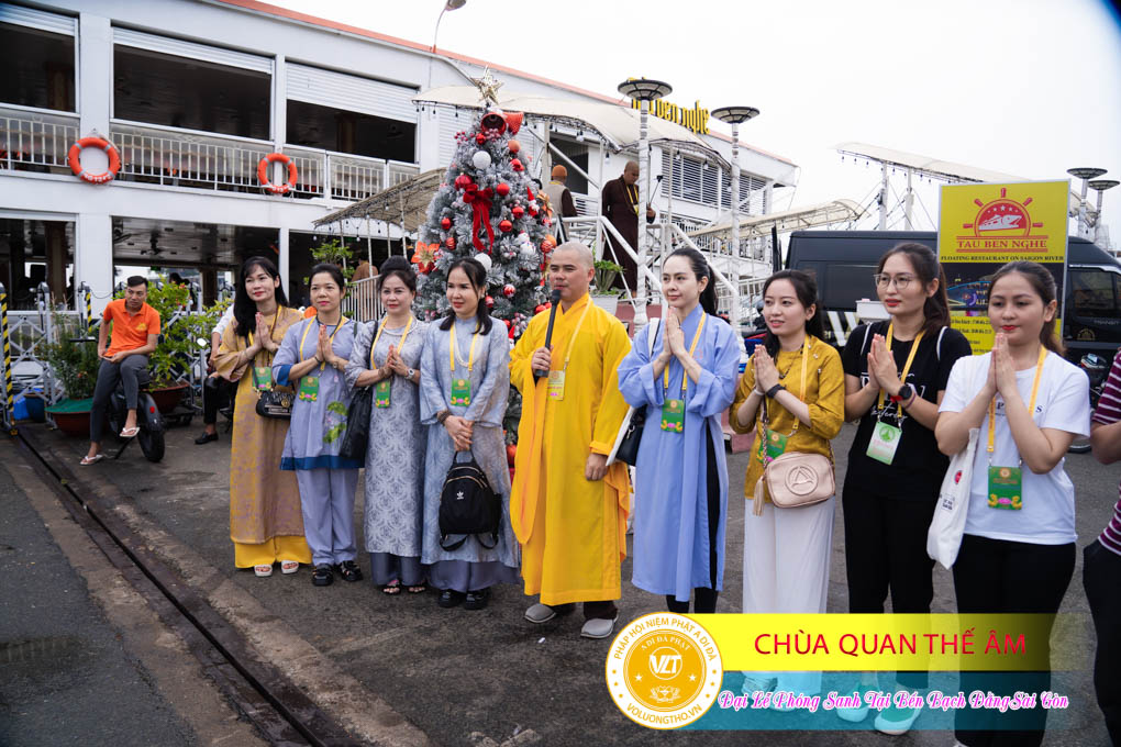 hinh-anh-phong-sanh-tai-ben-bach-dang-lan-4-ngay-10-12-2023-chua-quan-the-am-duc-trong-lam-dong-36.jpg