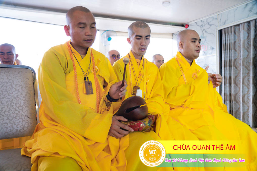 hinh-anh-phong-sanh-tai-ben-bach-dang-lan-4-ngay-10-12-2023-chua-quan-the-am-duc-trong-lam-dong-42.jpg