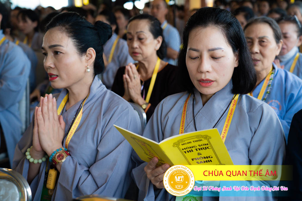 hinh-anh-phong-sanh-tai-ben-bach-dang-lan-4-ngay-10-12-2023-chua-quan-the-am-duc-trong-lam-dong-43.jpg