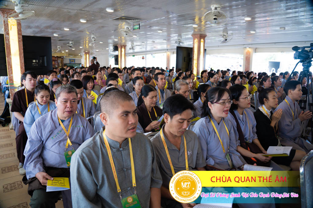 hinh-anh-phong-sanh-tai-ben-bach-dang-lan-4-ngay-10-12-2023-chua-quan-the-am-duc-trong-lam-dong-58.jpg