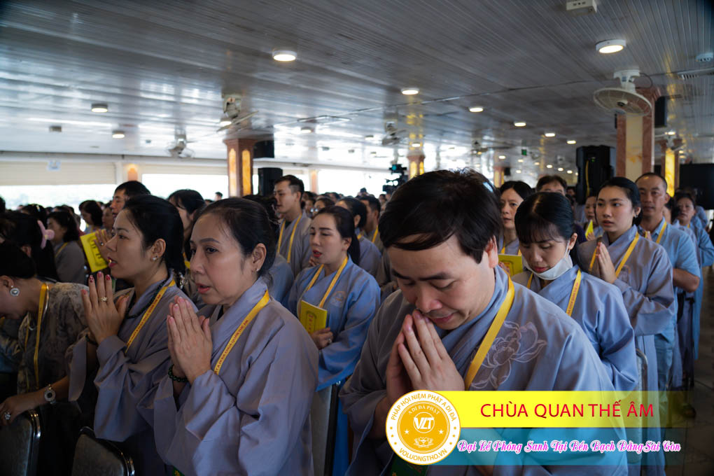 hinh-anh-phong-sanh-tai-ben-bach-dang-lan-4-ngay-10-12-2023-chua-quan-the-am-duc-trong-lam-dong-71.jpg