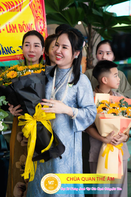 hinh-anh-phong-sanh-tai-ben-bach-dang-lan-4-ngay-10-12-2023-chua-quan-the-am-duc-trong-lam-dong-8.jpg