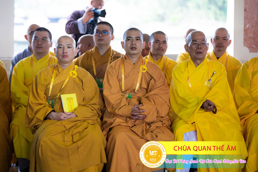 hinh-anh-phong-sanh-tai-ben-bach-dang-lan-4-ngay-10-12-2023-chua-quan-the-am-duc-trong-lam-dong-81.jpg