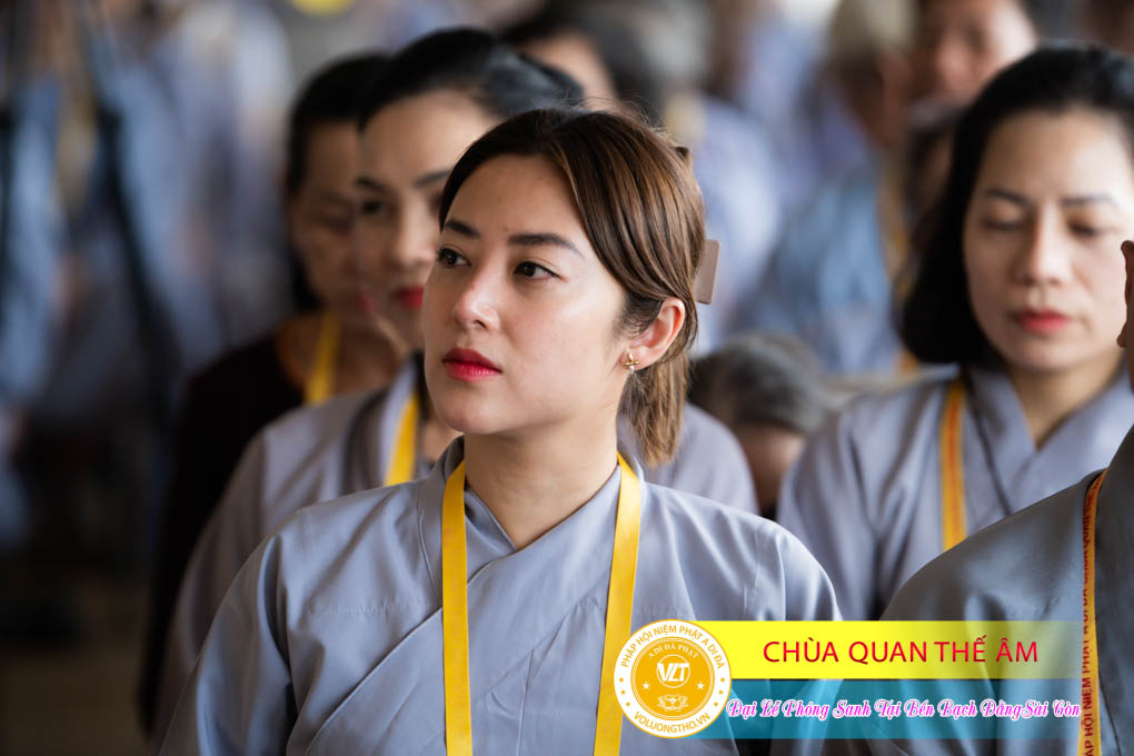 hinh-anh-phong-sanh-tai-ben-bach-dang-lan-4-ngay-10-12-2023-chua-quan-the-am-duc-trong-lam-dong-83.jpg