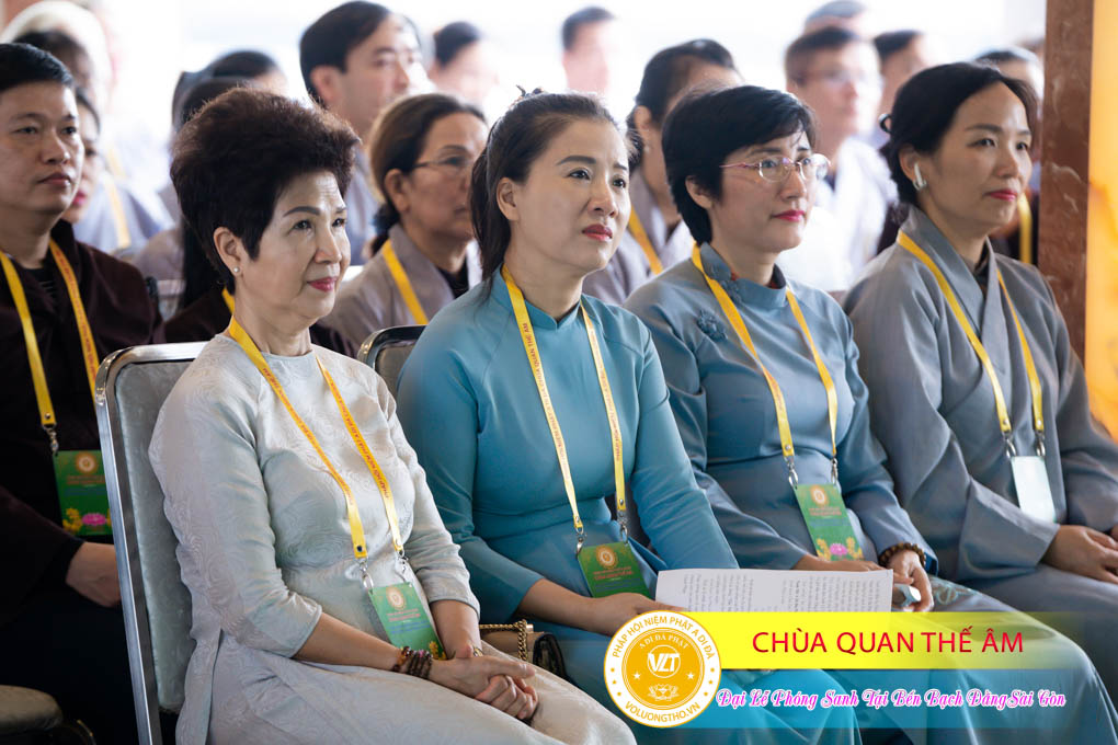 hinh-anh-phong-sanh-tai-ben-bach-dang-lan-4-ngay-10-12-2023-chua-quan-the-am-duc-trong-lam-dong-85.jpg