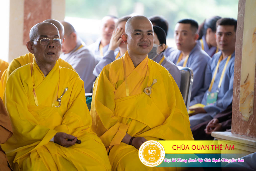 hinh-anh-phong-sanh-tai-ben-bach-dang-lan-4-ngay-10-12-2023-chua-quan-the-am-duc-trong-lam-dong-98.jpg