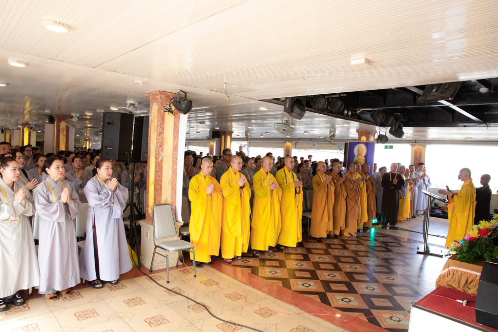 hinh-anh-phong-sanh-tai-ben-bach-dang-ngay-11-thang-06-nam-2023-chua-quan-the-am-duc-trong-lam-dong-8.jpg