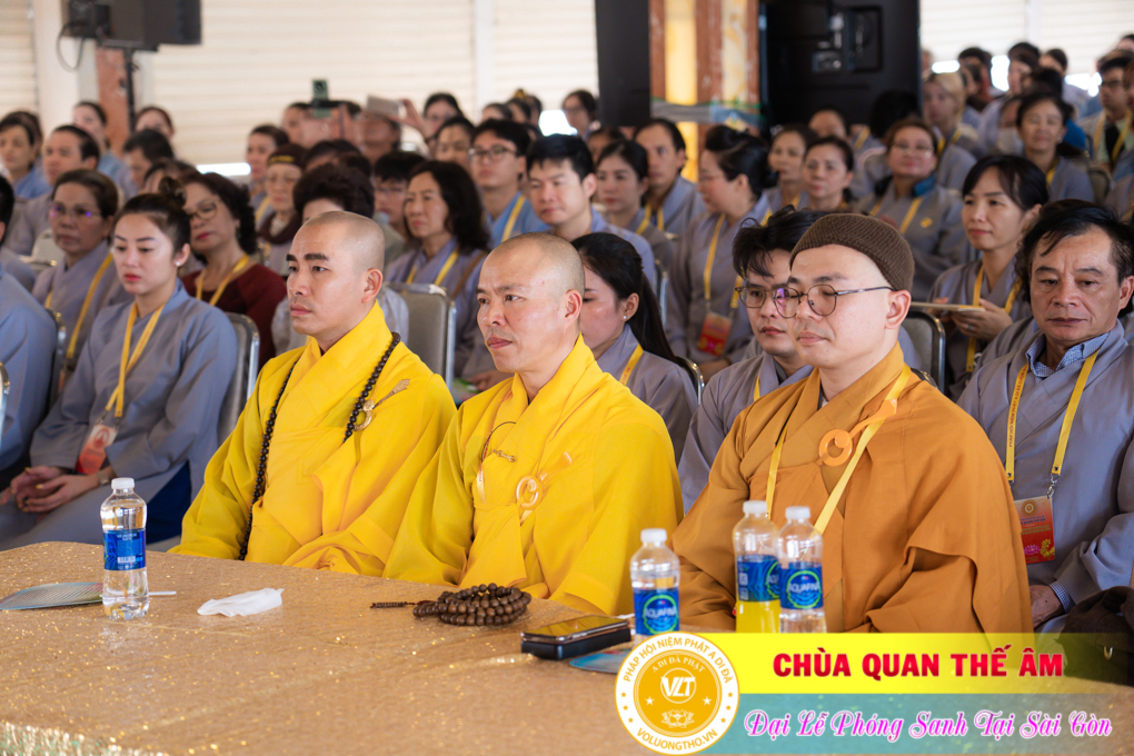 hinh-anh-phong-sanh-tai-ben-bach-dang-ngay-14-08-2023-chua-quan-the-am-duc-trong-lam-dong-13.jpg