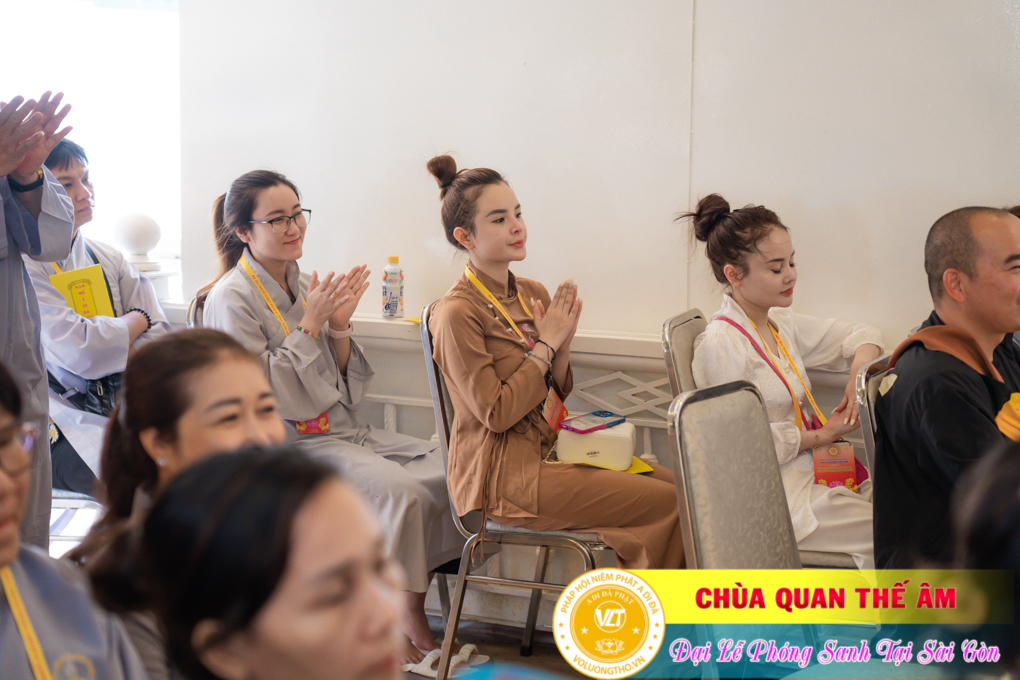 hinh-anh-phong-sanh-tai-ben-bach-dang-ngay-14-08-2023-chua-quan-the-am-duc-trong-lam-dong-48.jpg