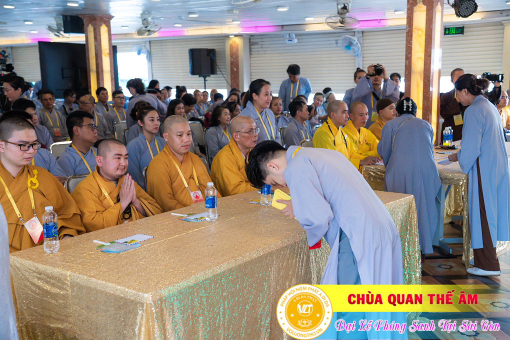 hinh-anh-phong-sanh-tai-ben-bach-dang-ngay-14-08-2023-chua-quan-the-am-duc-trong-lam-dong-66.jpg