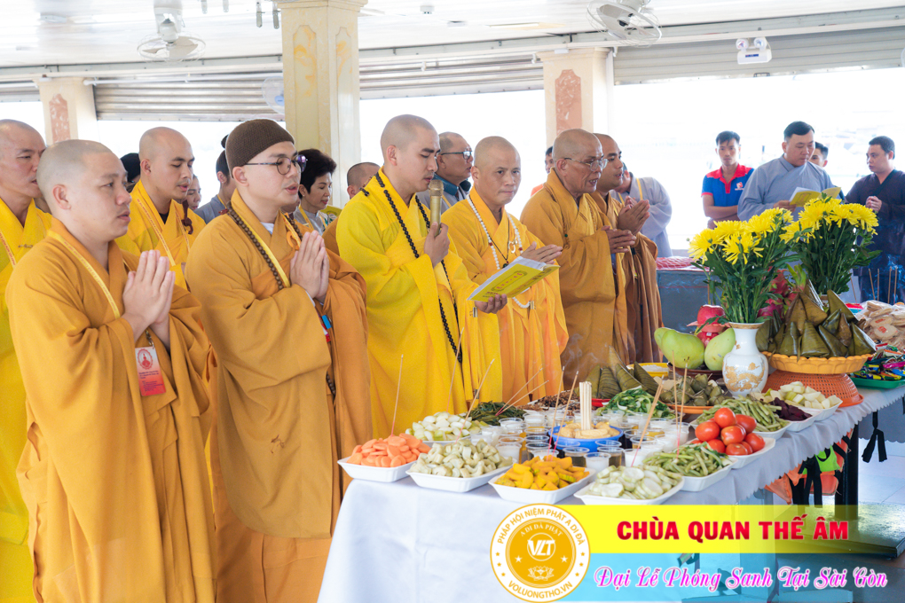 hinh-anh-phong-sanh-tai-ben-bach-dang-ngay-14-08-2023-chua-quan-the-am-duc-trong-lam-dong-80.jpg