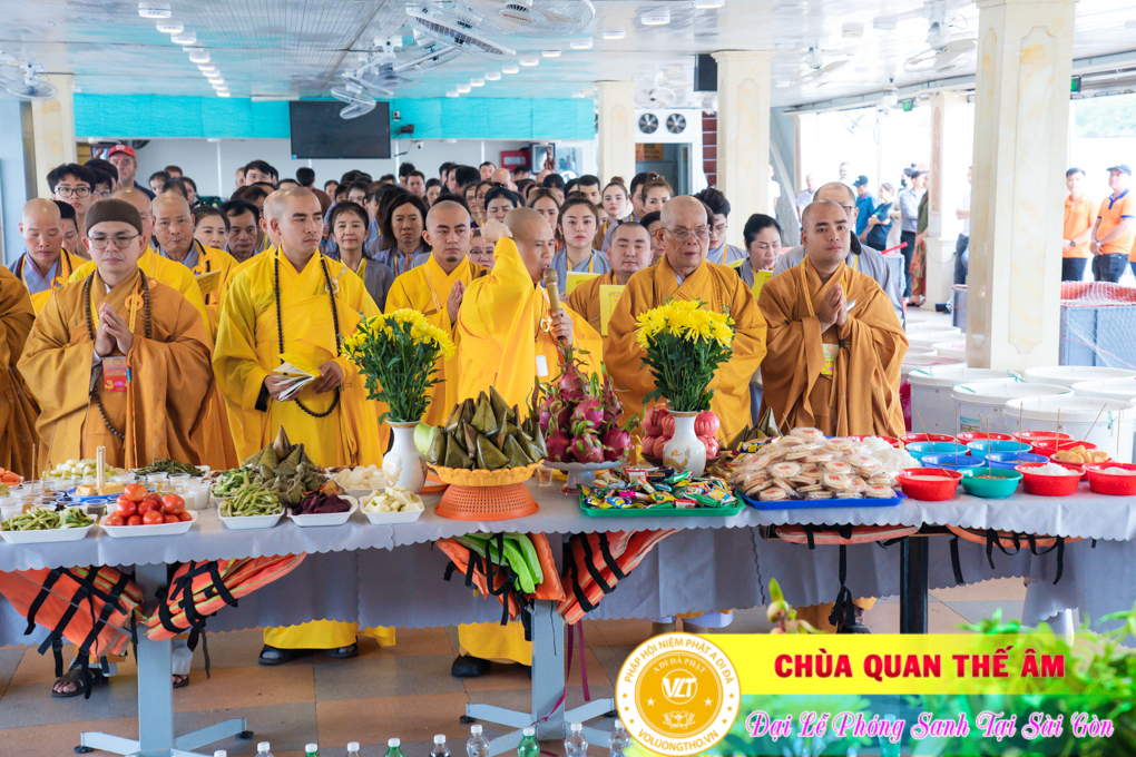 hinh-anh-phong-sanh-tai-ben-bach-dang-ngay-14-08-2023-chua-quan-the-am-duc-trong-lam-dong-83.jpg