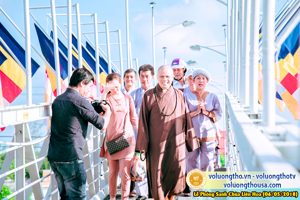 hinh-anh-phong-sanh-tai-chua-lien-hoa-bac-lieu-chua-quan-the-am-duc-trong-lam-dong-40.jpg