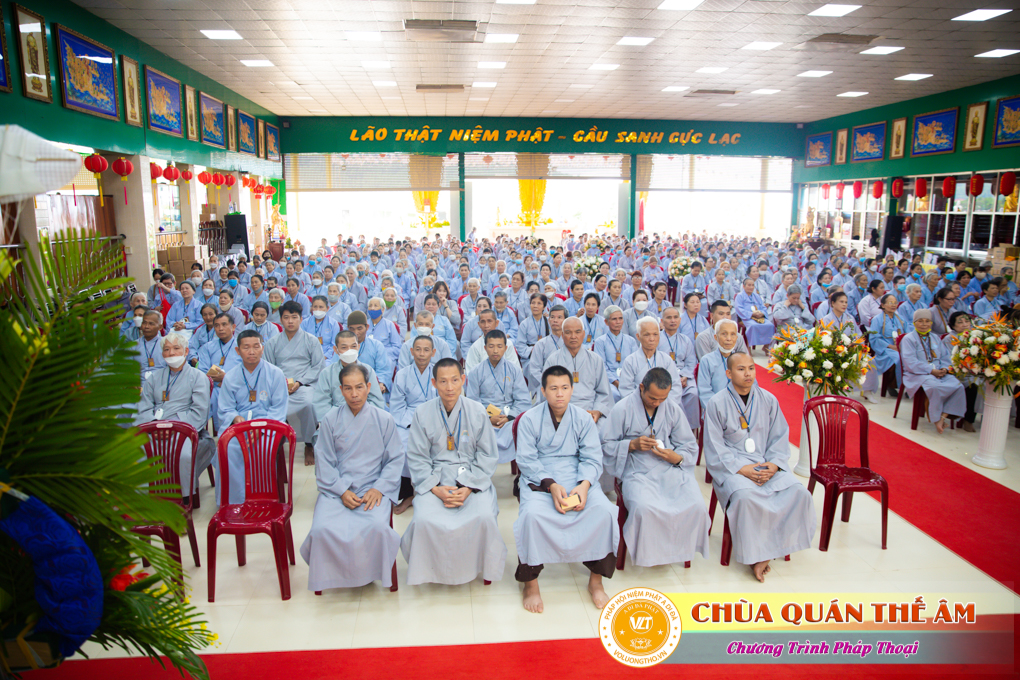 hinh-anh-su-phu-khai-thi-nhung-loi-day-cua-to-su-an-quang-ngay-17-05-2022-chua-quan-the-am-duc-trong-lam-dong-44.jpg