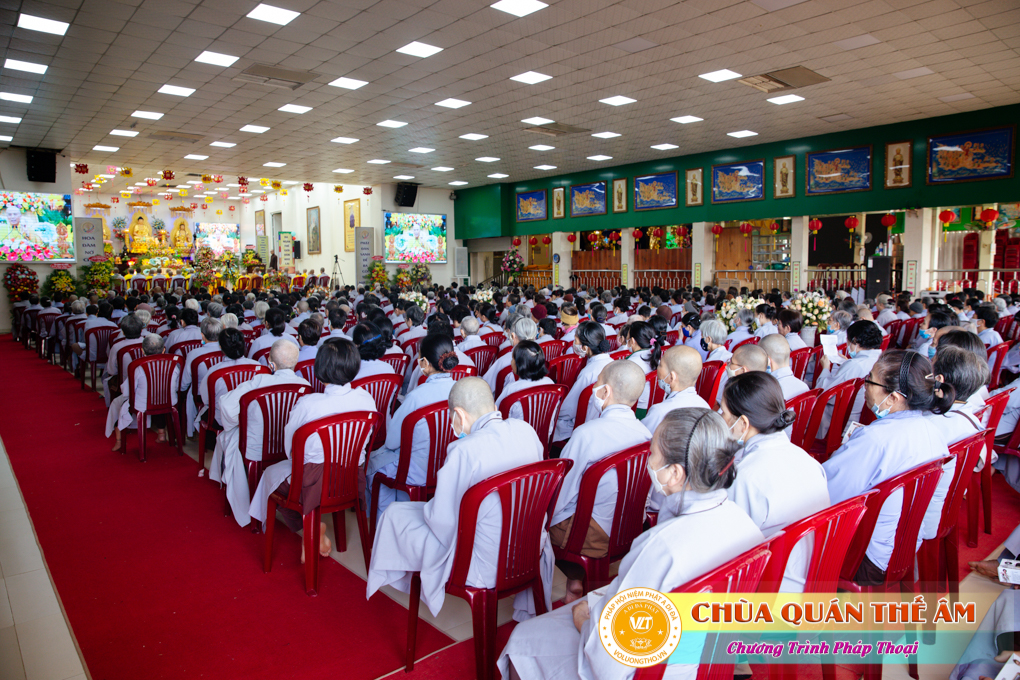 hinh-anh-su-phu-khai-thi-nhung-loi-day-cua-to-su-an-quang-ngay-17-05-2022-chua-quan-the-am-duc-trong-lam-dong-49.jpg