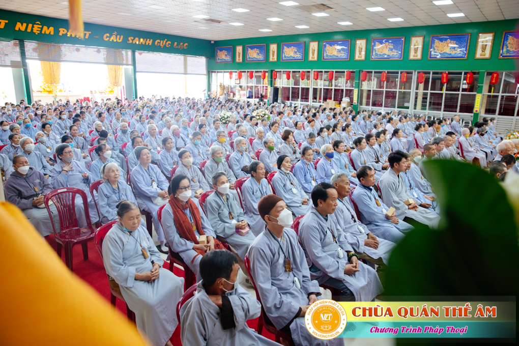 hinh-anh-su-phu-khai-thi-nhung-loi-day-cua-to-su-an-quang-ngay-17-05-2022-chua-quan-the-am-duc-trong-lam-dong-50.jpg