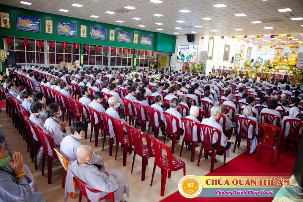 hinh-anh-su-phu-khai-thi-nhung-loi-day-cua-to-su-an-quang-ngay-17-05-2022-chua-quan-the-am-duc-trong-lam-dong-51.jpg