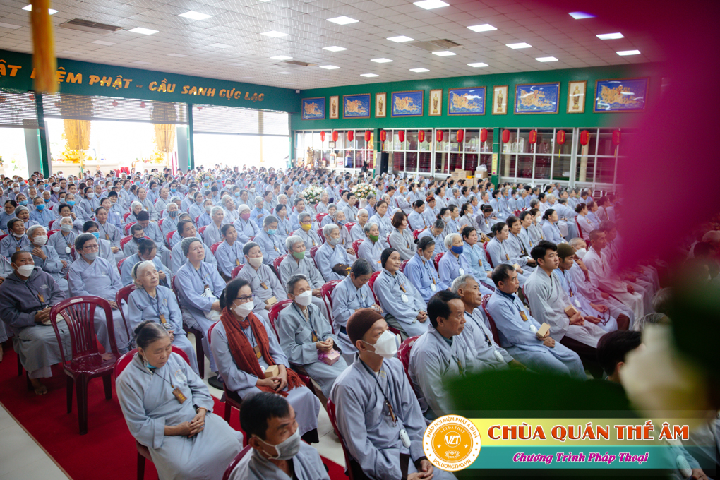 hinh-anh-su-phu-khai-thi-nhung-loi-day-cua-to-su-an-quang-ngay-17-05-2022-chua-quan-the-am-duc-trong-lam-dong-52.jpg
