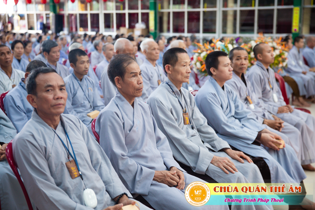 hinh-anh-su-phu-khai-thi-nhung-loi-day-cua-to-su-an-quang-ngay-17-05-2022-chua-quan-the-am-duc-trong-lam-dong-54.jpg