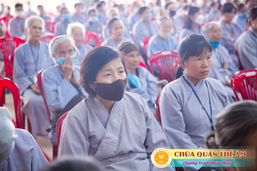 hinh-anh-su-phu-khai-thi-nhung-loi-day-cua-to-su-an-quang-ngay-17-05-2022-chua-quan-the-am-duc-trong-lam-dong-61.jpg
