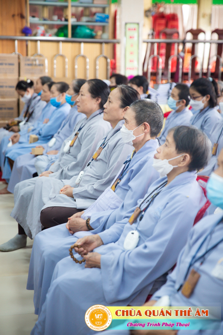hinh-anh-su-phu-khai-thi-nhung-loi-day-cua-to-su-an-quang-ngay-17-05-2022-chua-quan-the-am-duc-trong-lam-dong-63.jpg